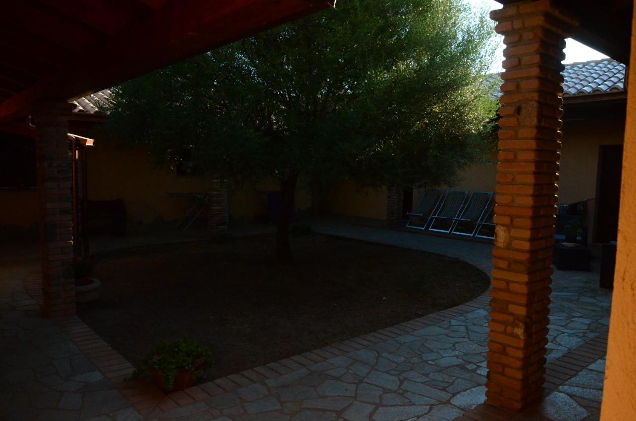 Agriturismo Costa Verde Арбус Экстерьер фото