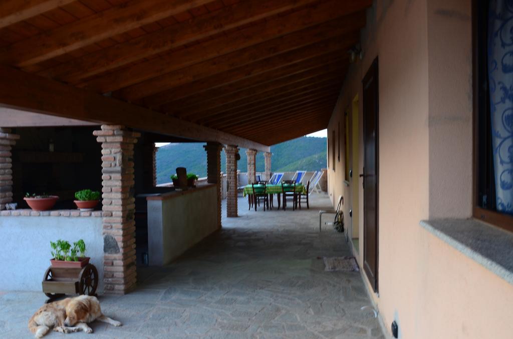 Agriturismo Costa Verde Арбус Экстерьер фото